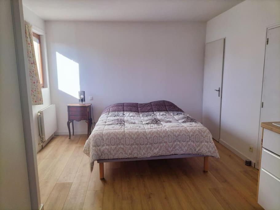 Studio Neuf A La Campagne Apartamento Bressols Exterior foto